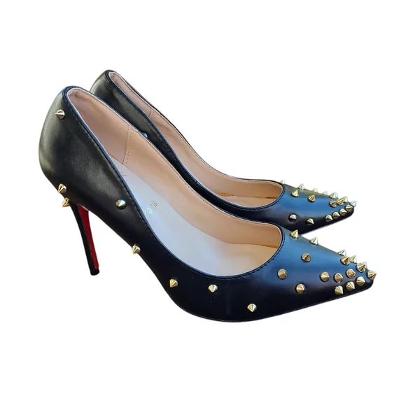 Black Leather Studded Pointed-Toe High Heels - Designer Style - Picture 3 of 6